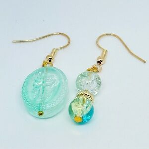 Elegant Gold and Green Dangle Earrings